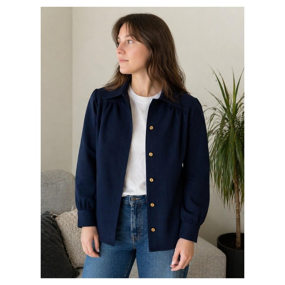 1970s Navy Preppy Blazer Jacket Brass Buttons Women Medium Near Mint